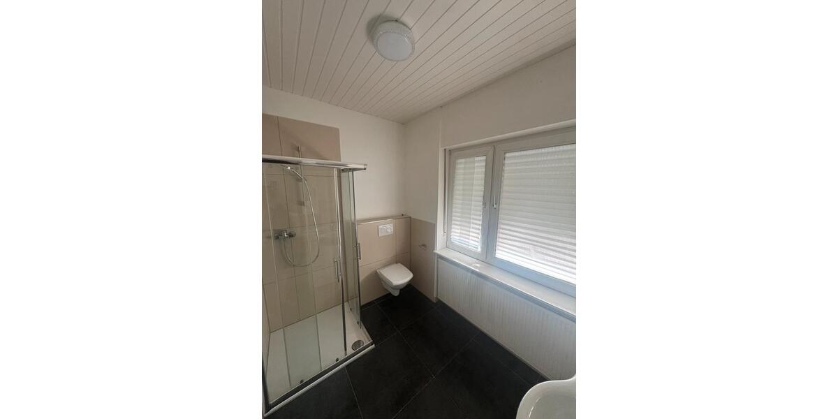 Erdgeschoßwohnung Würselen - 2 Zimmer, 80 m&sup2;, 1.080&euro; | Angebot:25865919