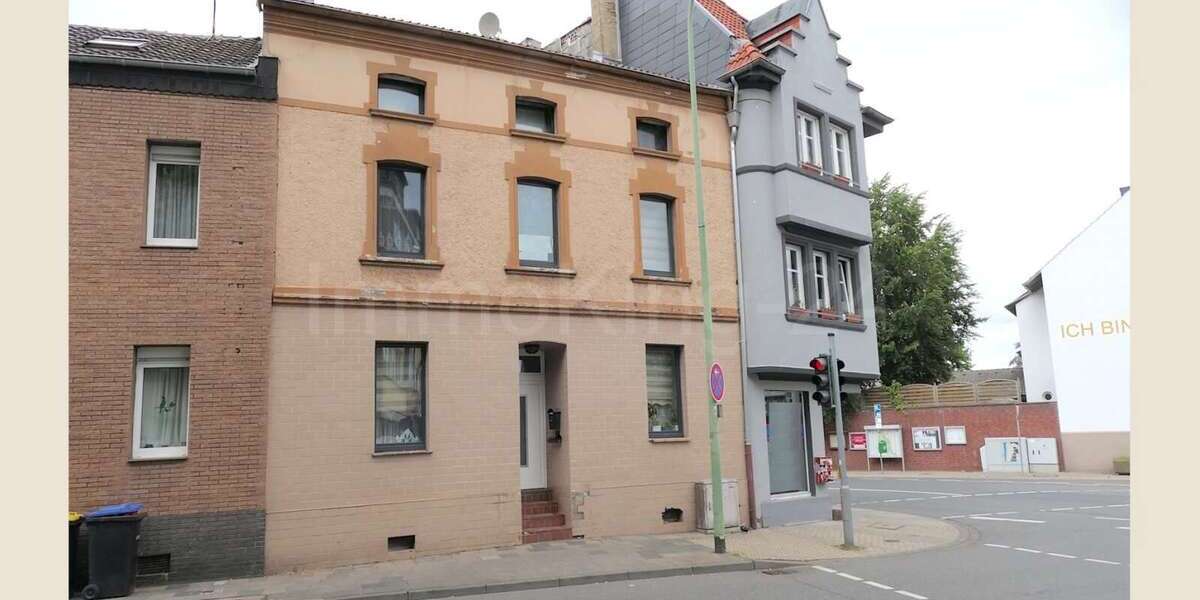 Einfamilienhaus Düren Mariaweiler-Hoven - 8 Zimmer, 128 m&sup2;, 280.000&euro; | Angebot:26768745
