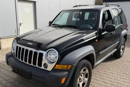 Jeep Cherokee 86.000 km 5.570 &euro; Simmerath 52152