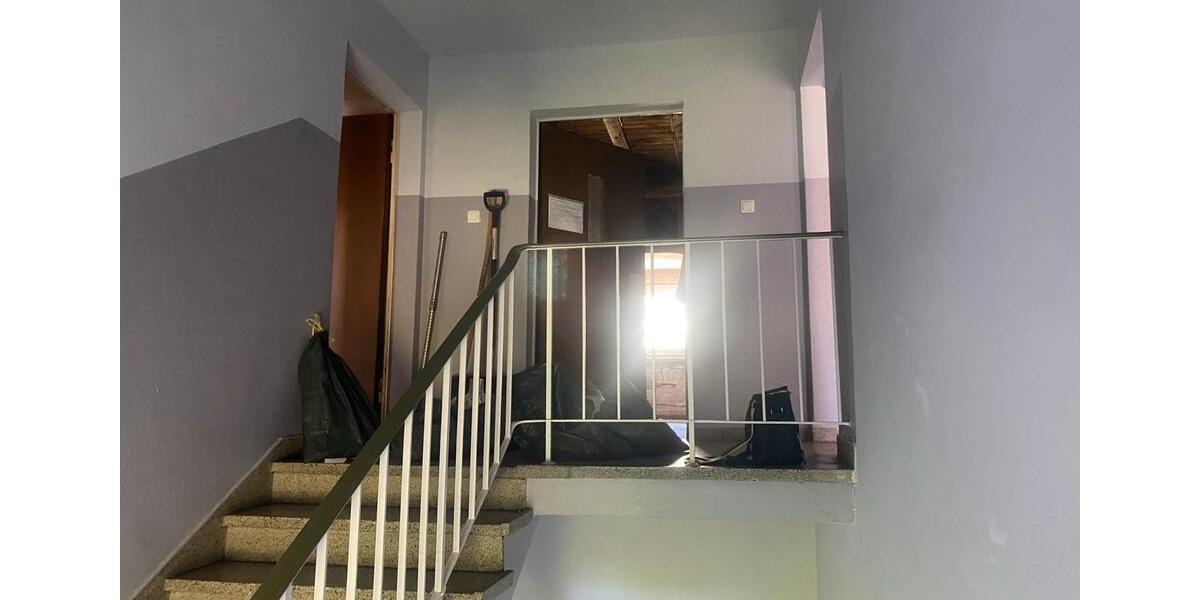 Dachgeschoßwohnung Aachen Aachen-Mitte - 6 Zimmer, 138 m&sup2;, 140.000&euro; | Angebot:26409878