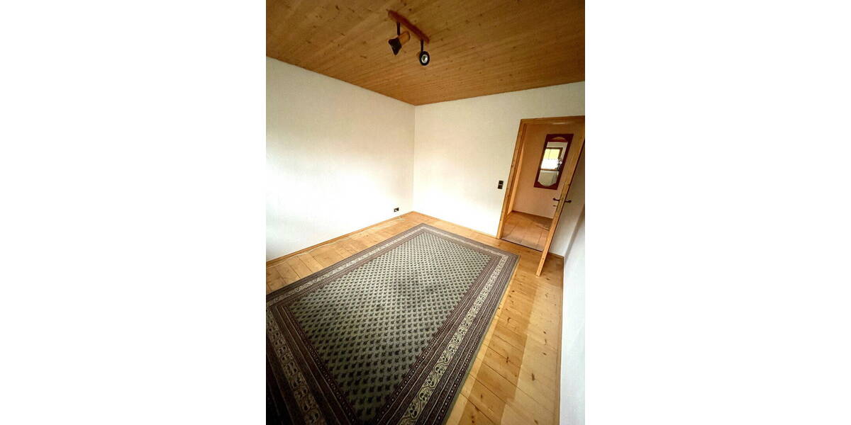Einfamilienhaus Roetgen-Rott Rott - 8 Zimmer, 240 m&sup2;, 639.000&euro; | Angebot:26447676