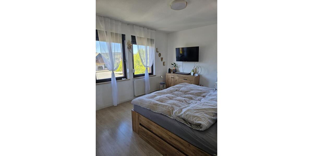 Reihenhaus Kall - 2 Zimmer, 90 m&sup2;, 1.050&euro; | Angebot:26498381