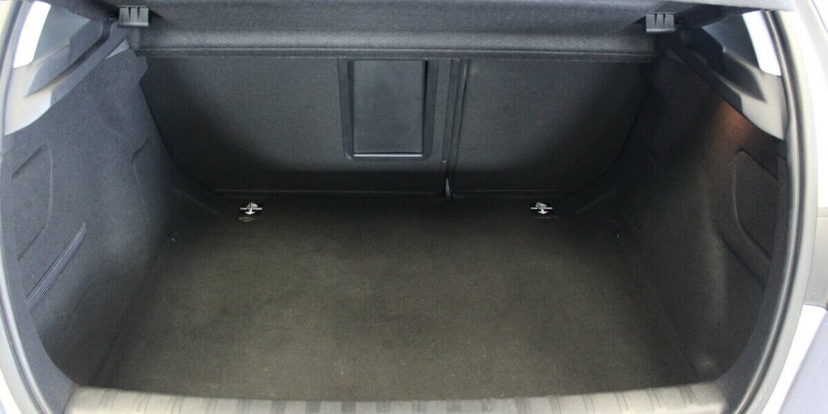 Peugeot 308 BlueHDi FAP 130 Allure Pack 57.711 km 14.980 &euro; Euskirchen 53881