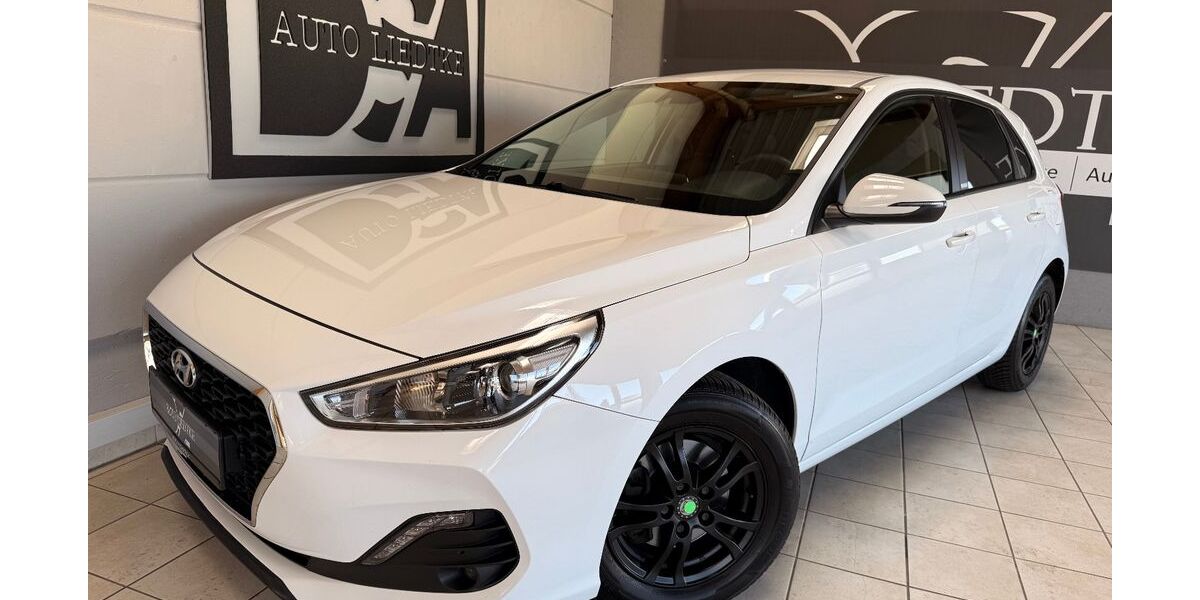 Hyundai i30 62.000 km 14.399 &euro; Jülich 52428