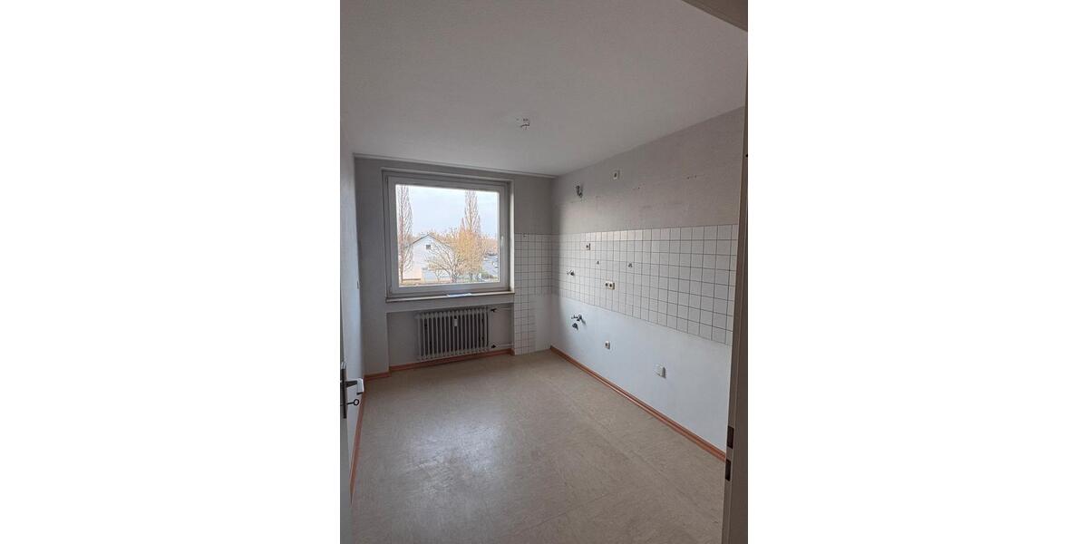 Etagenwohnung Eschweiler - 3 Zimmer, 77 m&sup2;, 920&euro; | Angebot:25416456