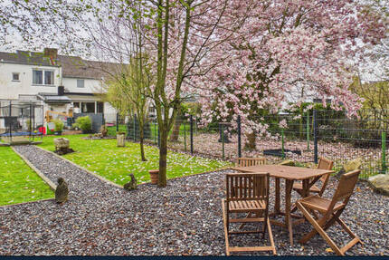 Haus Übach Palenberg Übach - 5 Zimmer, 136 m&sup2;, 249.000&euro; | Angebot:25969251