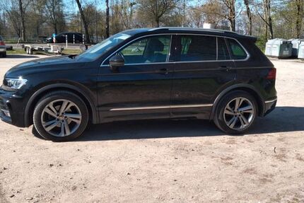 VW Tiguan 42.500 km 21.990 &euro; Bergheim 50127