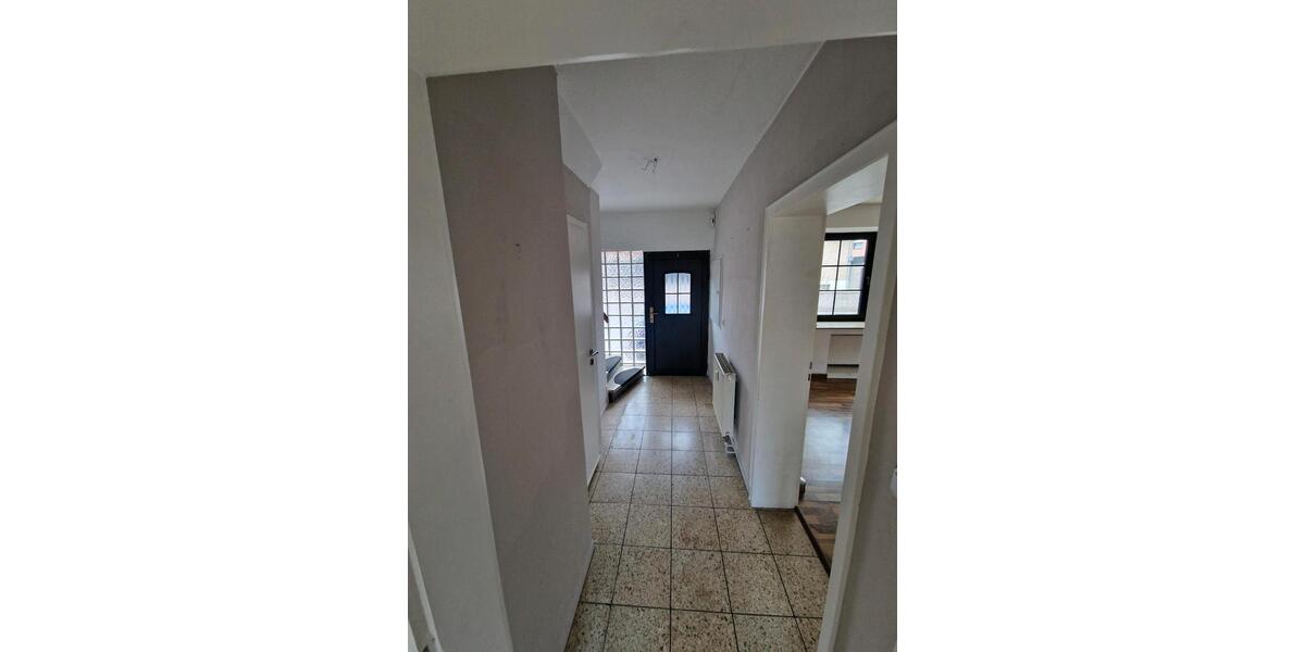 Erdgeschoßwohnung Niederzier - 5 Zimmer, 95 m&sup2;, 215.000&euro; | Angebot:26022936