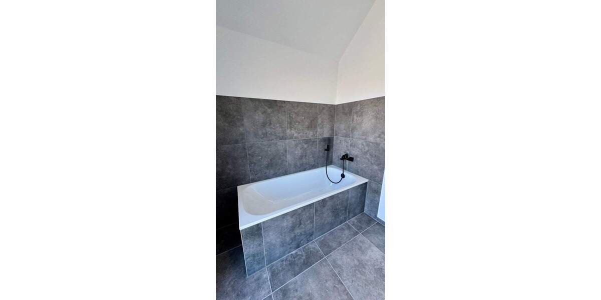 Reihenmittelhaus Stolberg Breinig - 6 Zimmer, 140 m&sup2;, 529.900&euro; | Angebot:25778502