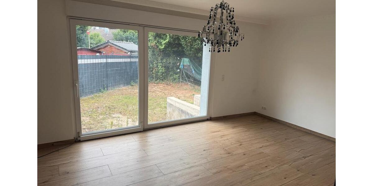 Reihenhaus Kerpen - 5 Zimmer, 130 m&sup2;, 2.000&euro; | Angebot:26610646
