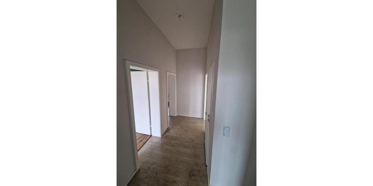 Erdgeschoßwohnung Niederzier - 5 Zimmer, 95 m&sup2;, 215.000&euro; | Angebot:26022936