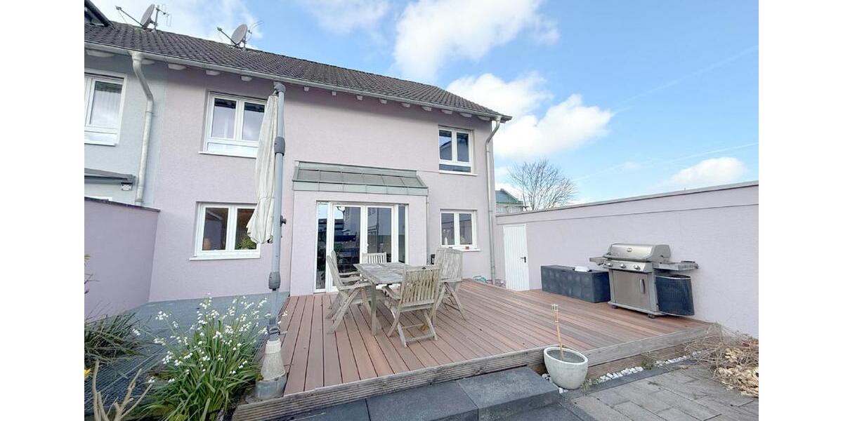 Einfamilienhaus Frechen - 5 Zimmer, 154 m&sup2;, 2.495&euro; | Angebot:26060513