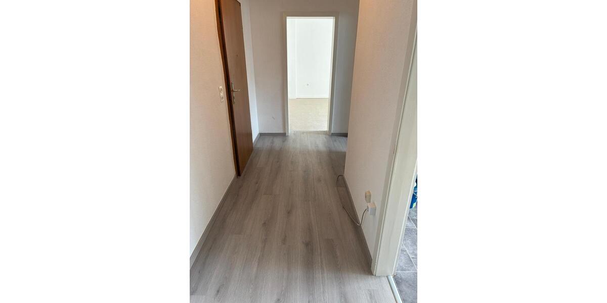 Etagenwohnung Bergheim Ahe - 2 Zimmer, 70 m&sup2;, 665&euro; | Angebot:25903361