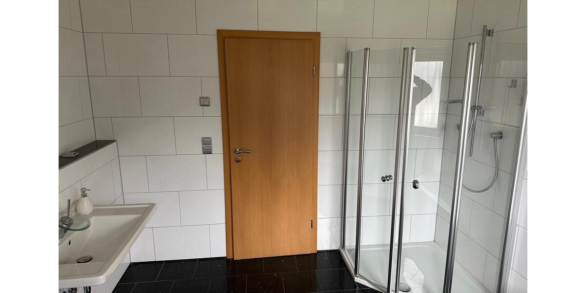 Dachgeschoßwohnung Zülpich - 4 Zimmer, 109 m&sup2;, 870&euro; | Angebot:24551573