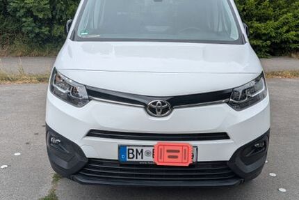 Toyota Proace City 120.000 km 17.000 &euro; Frechen 50226