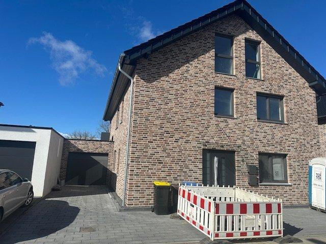 Erdgeschoßwohnung Titz - 4 Zimmer, 100 m&sup2;, 1.495&euro; | Angebot:25979588