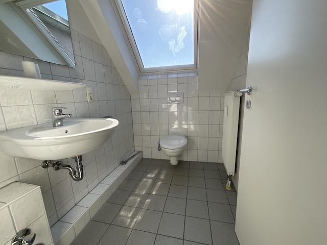 Dachgeschoßwohnung Alsdorf - 4.5 Zimmer, 81 m&sup2;, 426&euro; | Angebot:25963943