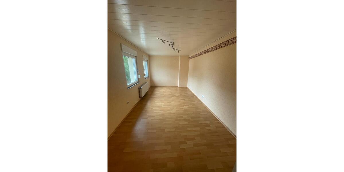 Reihenhaus Euskirchen - 4 Zimmer, 90 m&sup2;, 1.300&euro; | Angebot:26652622