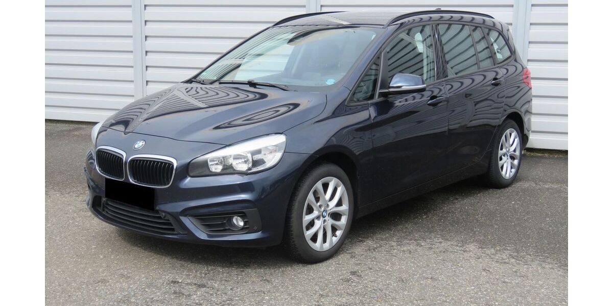 BMW 220 Gran Tourer 205.000 km 12.900 &euro; Aachen 52074