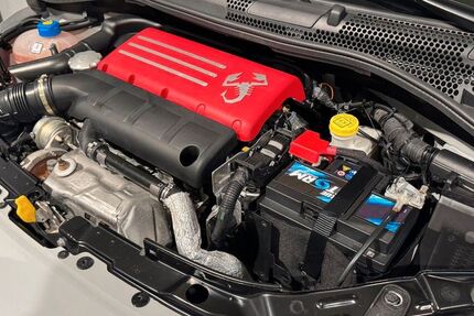 Abarth 595 33.950 km 21.750 &euro; Aachen 52080