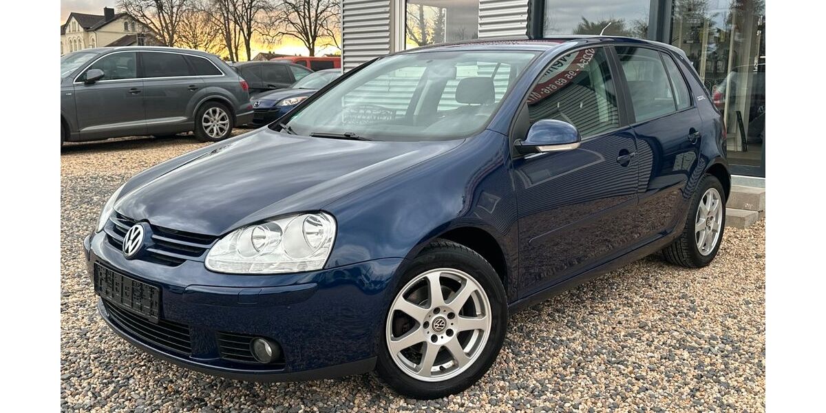 VW Golf 242.000 km 2.499 &euro; Weilerswist 53919