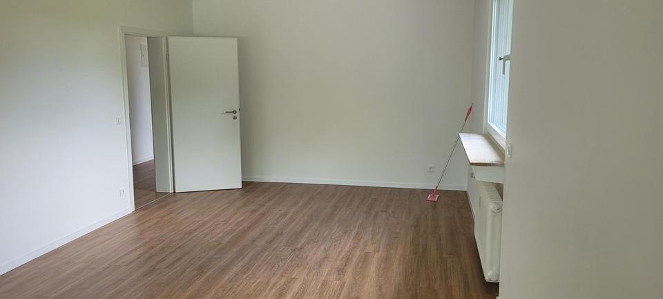 Erdgeschoßwohnung Bergheim - 3 Zimmer, 81 m&sup2;, 950&euro; | Angebot:26610814