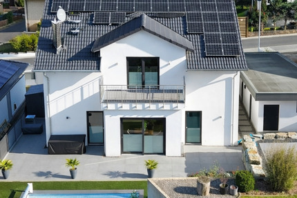 Haus Mechernich Kommern - 5 Zimmer, 183 m&sup2;, 649.000&euro; | Angebot:25836876