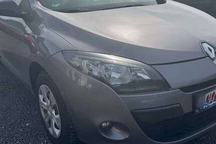 Renault Megane 273.000 km 2.499 &euro; Mechernich 53894
