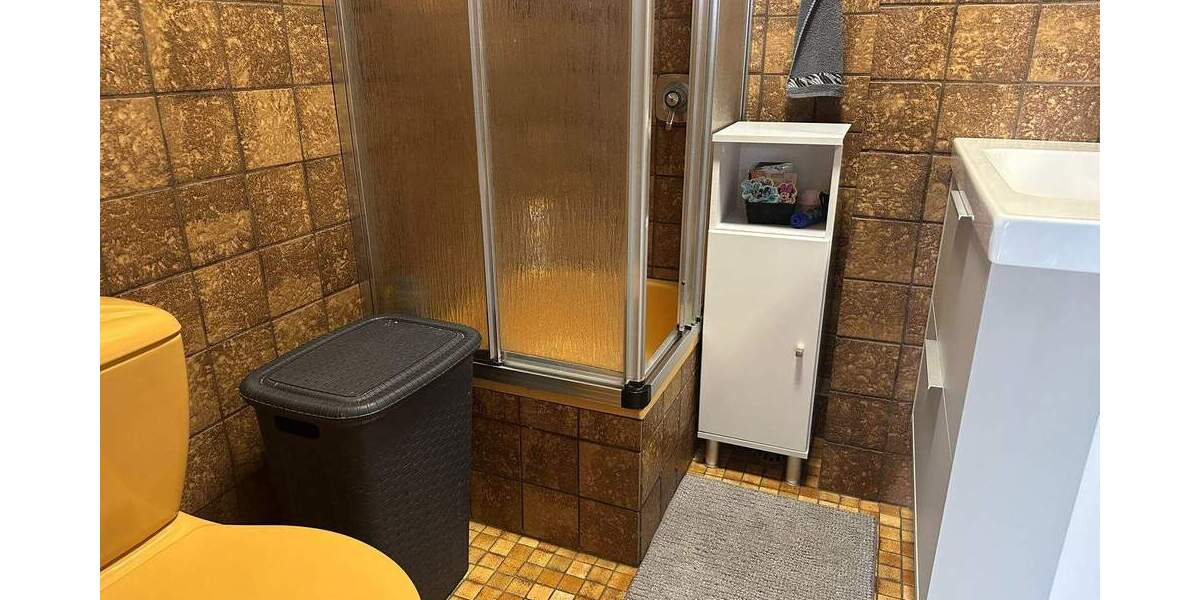 Mehrfamilienhaus, Wohnhaus Niederzier - 8 Zimmer, 274 m&sup2;, 415.000&euro; | Angebot:25692153