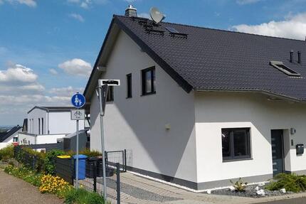 Haus Mechernich - 4 Zimmer, 145 m&sup2;, 479.000&euro; | Angebot:27083239