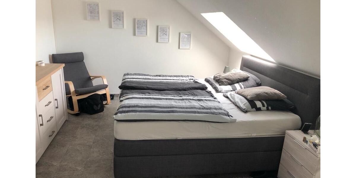 Dachgeschoßwohnung Eschweiler - 2.5 Zimmer, 66 m&sup2;, 830&euro; | Angebot:26592498