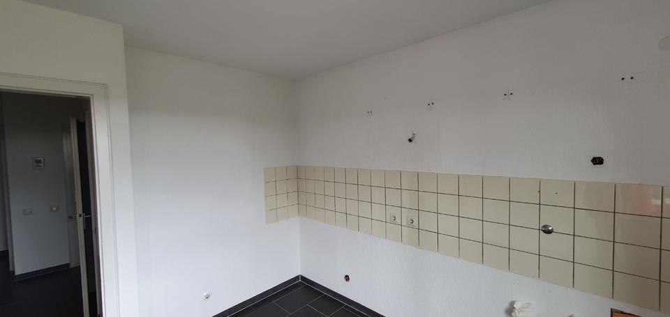 Dachgeschoßwohnung Stolberg (Rhld.) Büsbach - 1 Zimmer, 42 m&sup2;, 400&euro; | Angebot:25892876