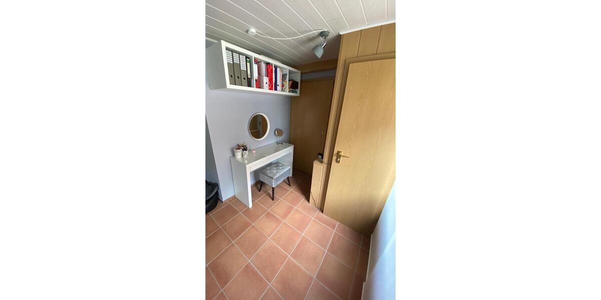 Etagenwohnung Linnich - 3 Zimmer, 60 m&sup2;, 550&euro; | Angebot:25974978