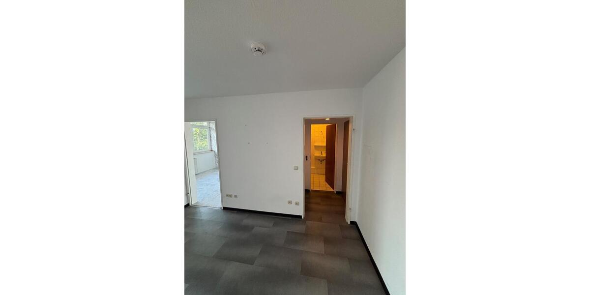 Etagenwohnung Eschweiler - 2 Zimmer, 37 m&sup2;, 670&euro; | Angebot:25926361