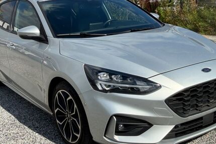Ford Focus 234.000 km 8.980 &euro; Düren 52351