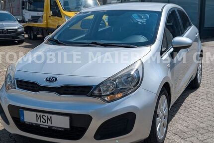 Kia Rio 146.797 km 3.900 &euro; Aachen 52068