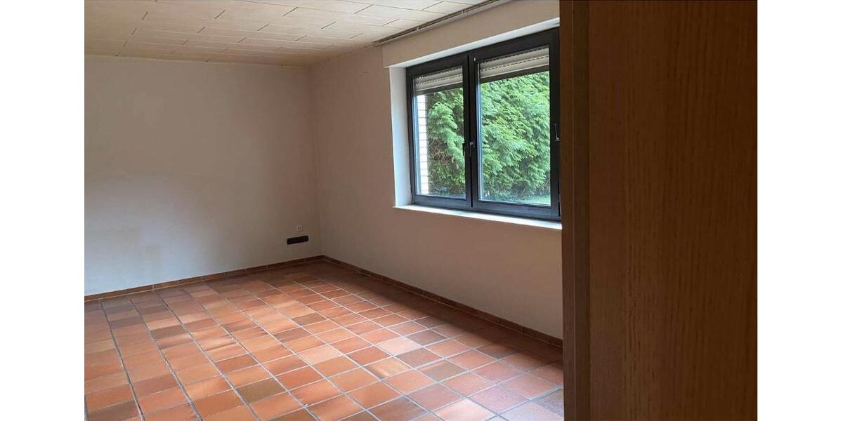 Etagenwohnung Mechernich - 2 Zimmer, 90 m&sup2;, 770&euro; | Angebot:25944875