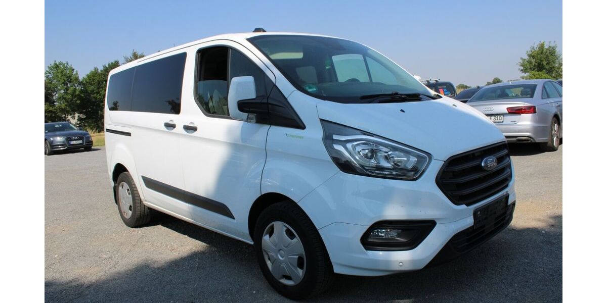 Ford Transit Custom 224.945 km 9.980 &euro; Euskirchen 53881