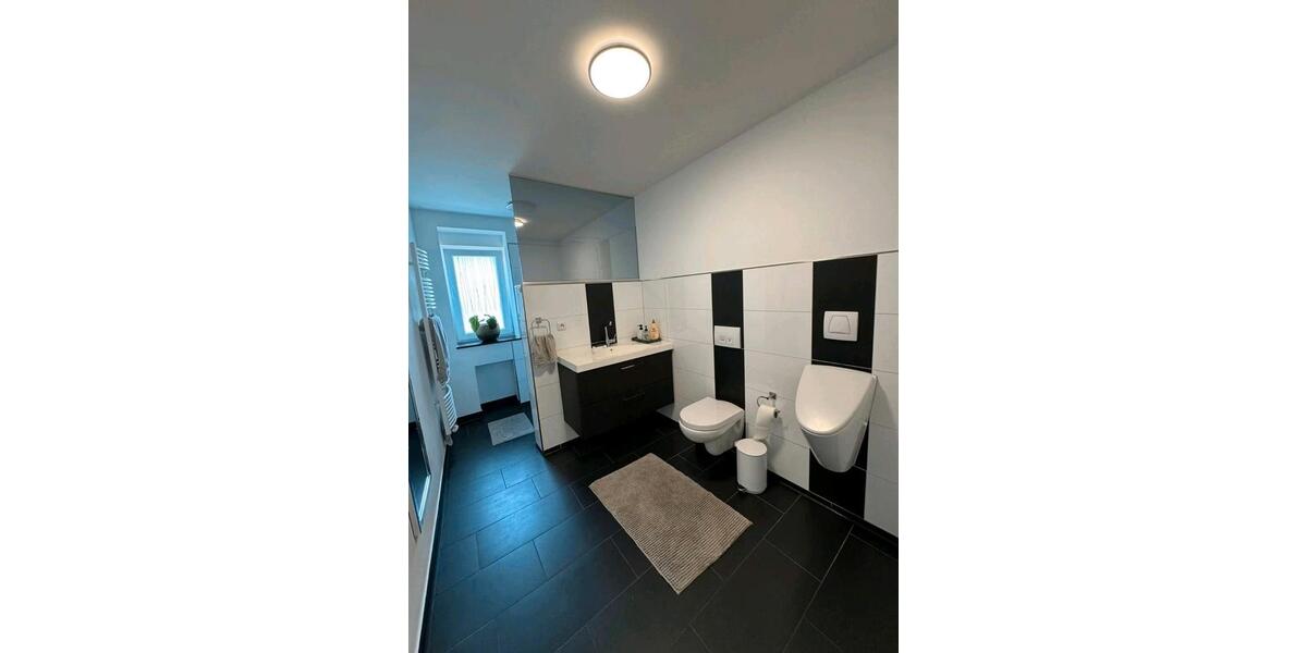 Reihenhaus Alsdorf - 7 Zimmer, 260 m&sup2;, 570.000&euro; | Angebot:26063326