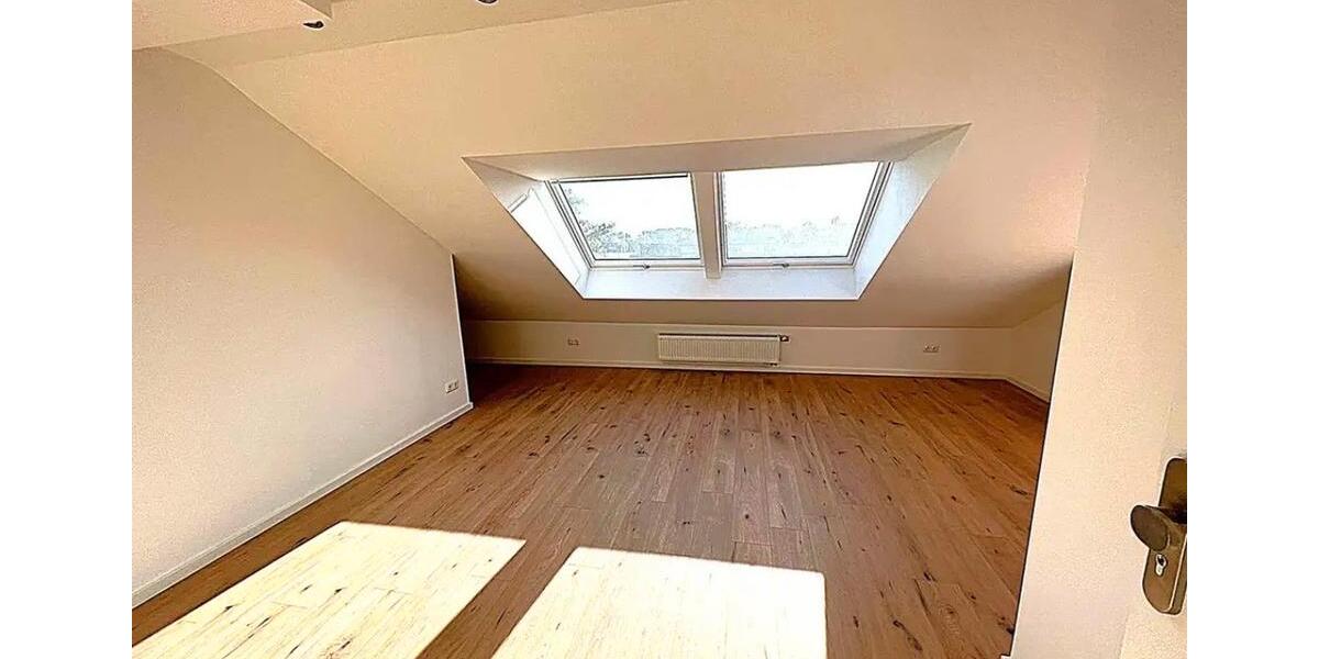 Dachgeschoßwohnung Düren Rölsdorf - 2 Zimmer, 43 m&sup2;, 549&euro; | Angebot:25377350