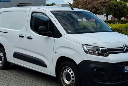 Citroen Berlingo 151.822 km 13.500 &euro; Alsdorf 52477