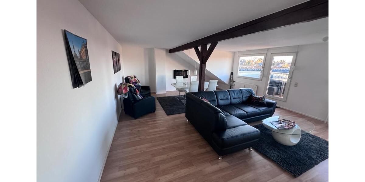 Dachgeschoßwohnung Herzogenrath - 3 Zimmer, 100 m&sup2;, 1.250&euro; | Angebot:26579692