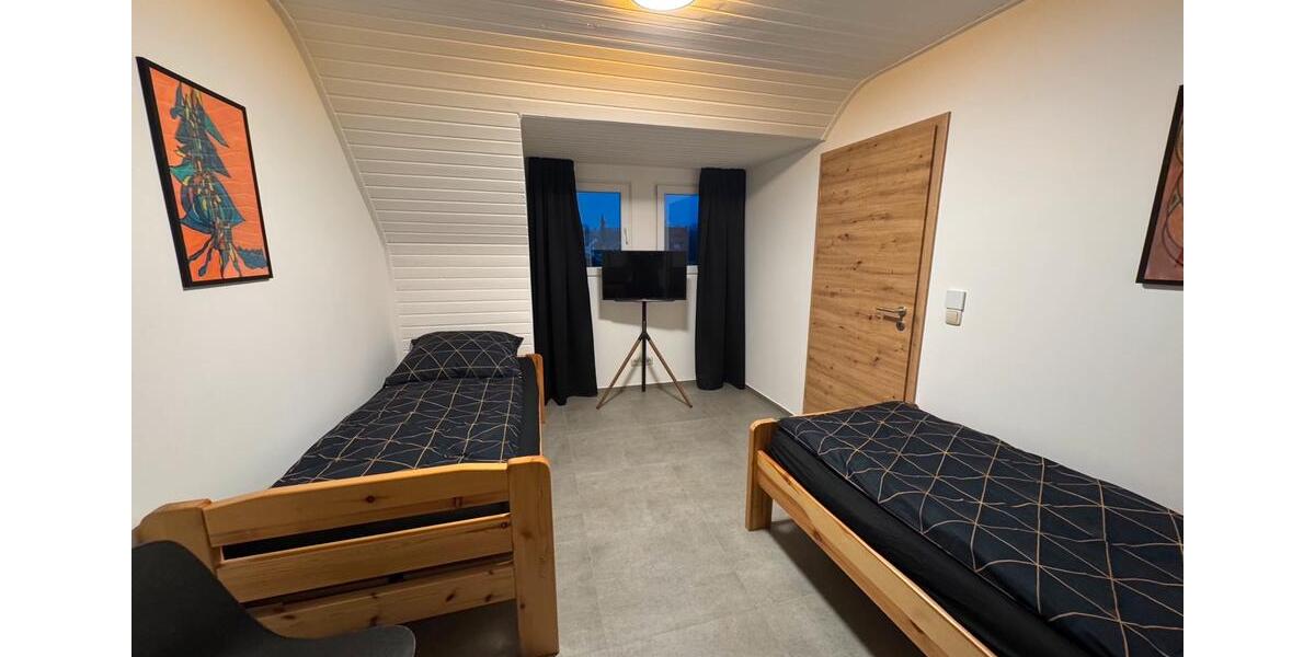 Dachgeschoßwohnung Eschweiler - 2 Zimmer, 45 m&sup2;, 1.300&euro; | Angebot:25173090