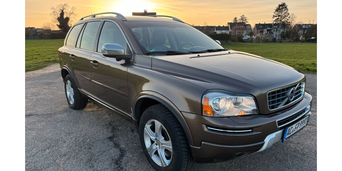 Volvo XC90 252.000 km 11.999 &euro; Baesweiler 52499