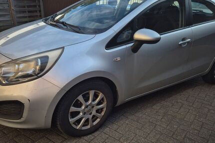 Kia Rio 196.232 km 3.900 &euro; Alsdorf 52477