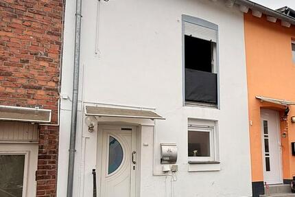 Haus Eschweiler - 3 Zimmer, 62 m&sup2;, 90.000&euro; | Angebot:26021168