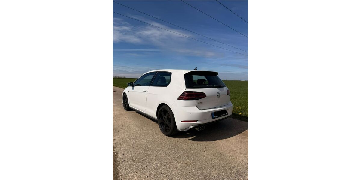VW Golf 113.000 km 17.500 &euro; Würselen 52146