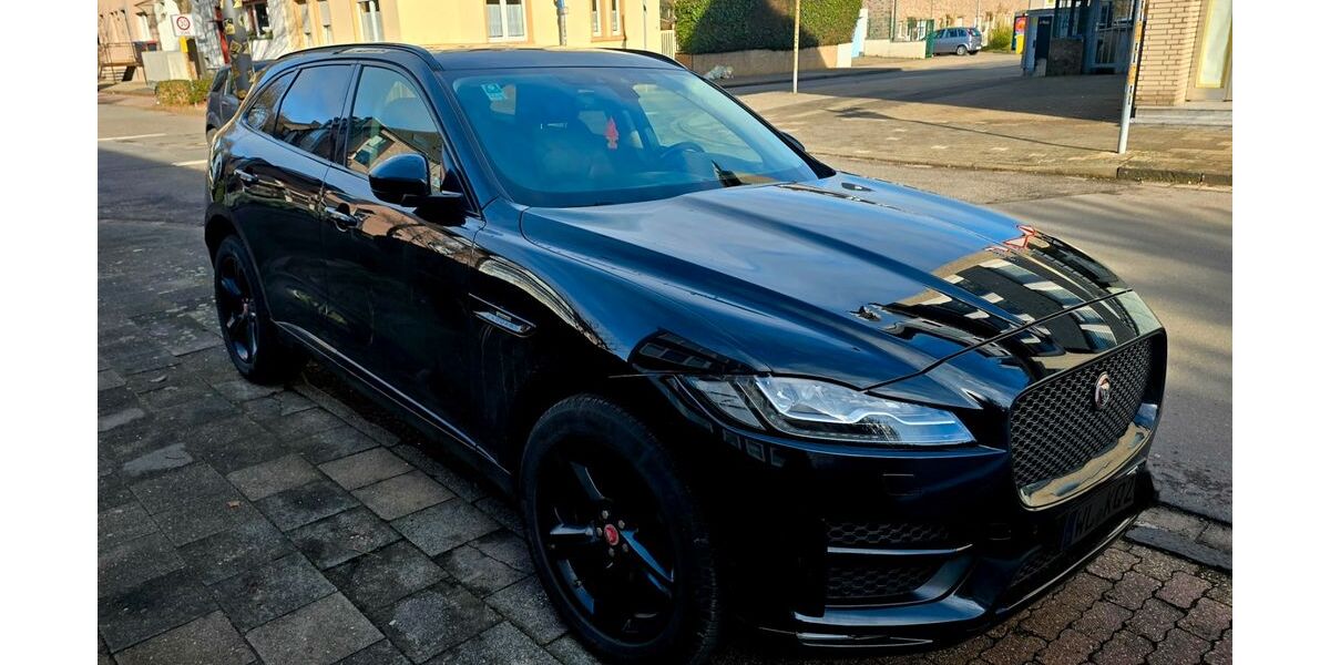Jaguar F-Pace 134.000 km 14.900 &euro; Aachen 52080