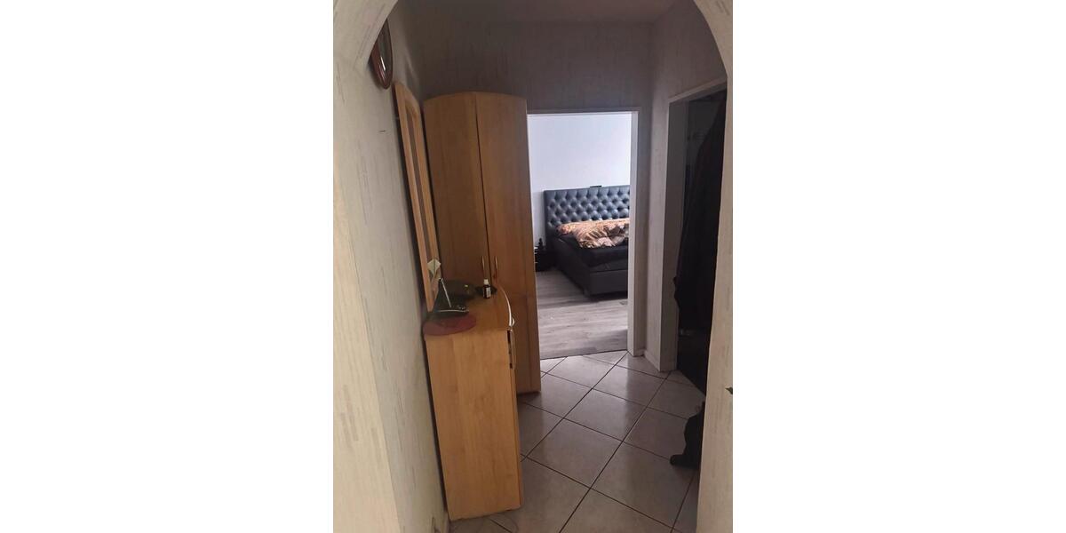 Etagenwohnung Bergheim - 4 Zimmer, 108 m&sup2;, 1.690&euro; | Angebot:25853068