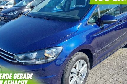 VW Touran 48.700 km 25.745 &euro; Düren 52351